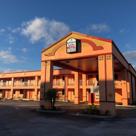Executive Garden Titusville Hotel Εξωτερικό φωτογραφία
