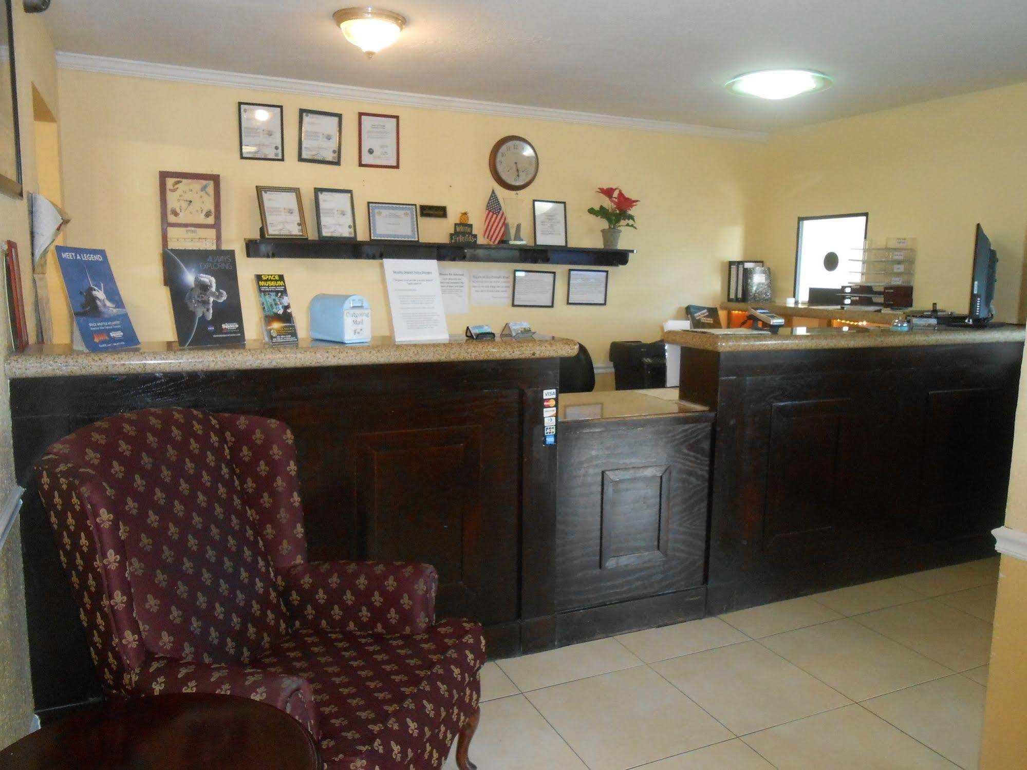 Executive Garden Titusville Hotel Εξωτερικό φωτογραφία