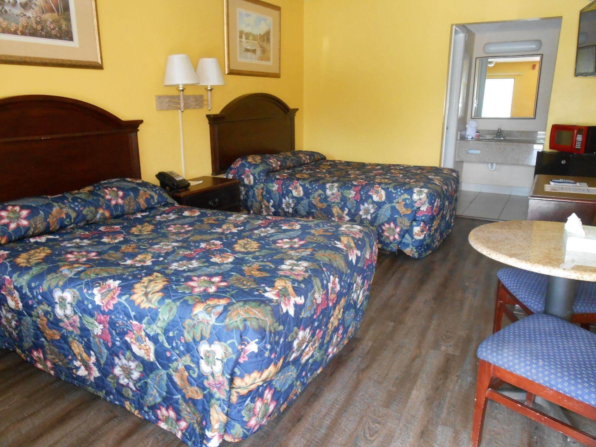 Executive Garden Titusville Hotel Εξωτερικό φωτογραφία