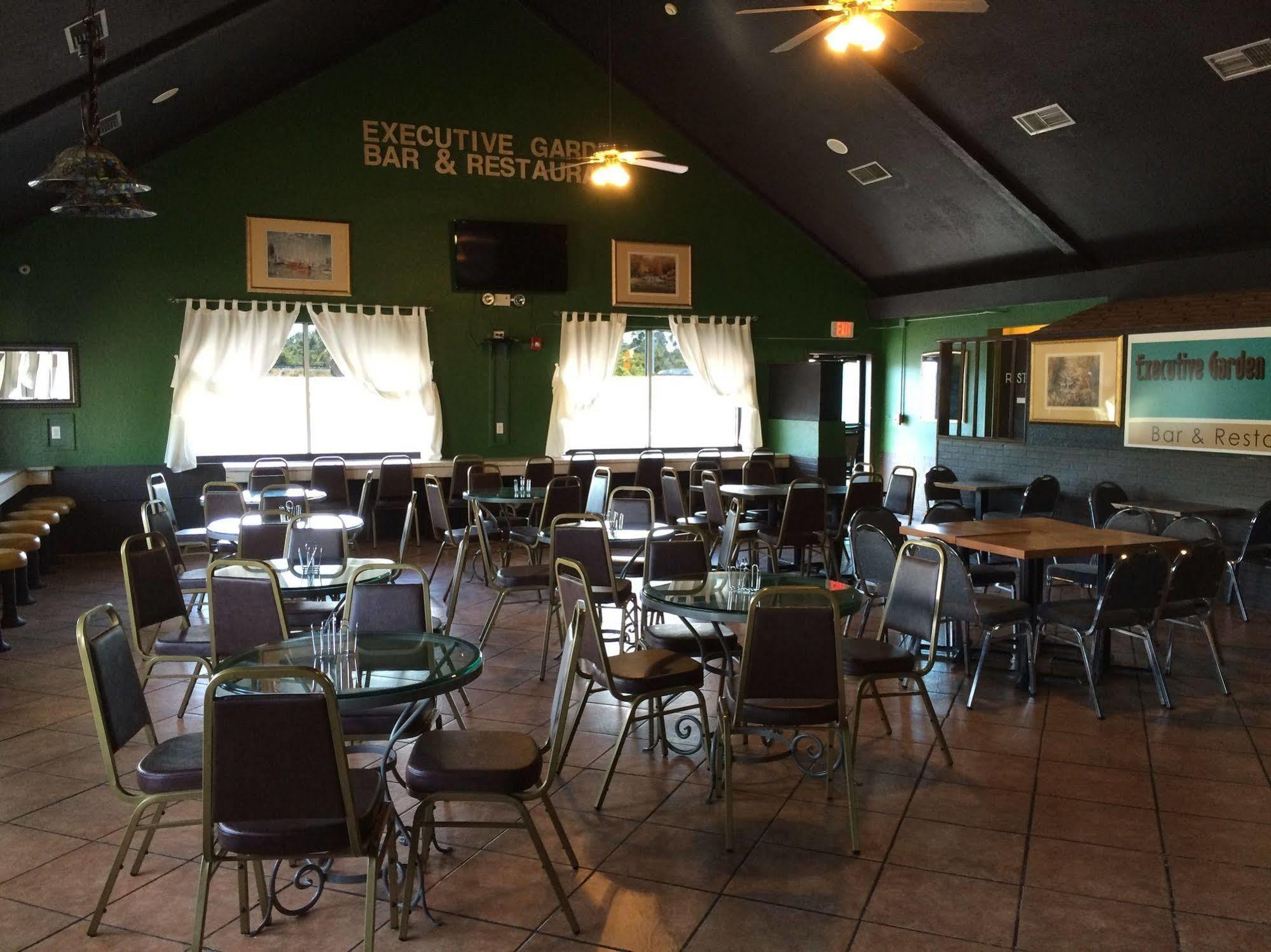 Executive Garden Titusville Hotel Εξωτερικό φωτογραφία