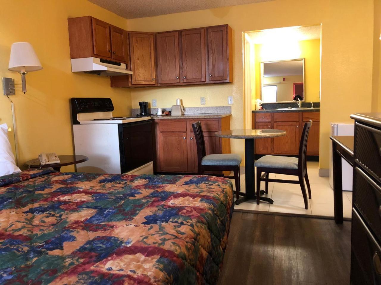 Executive Garden Titusville Hotel Εξωτερικό φωτογραφία