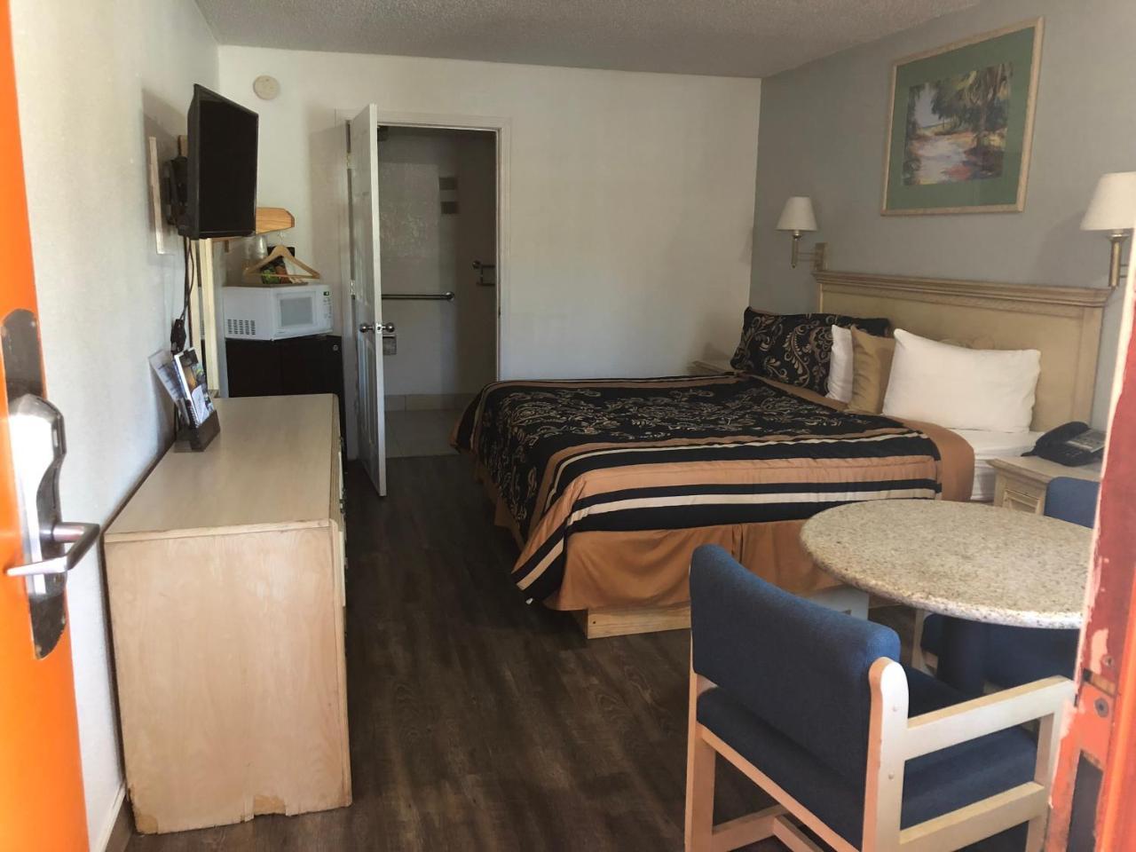 Executive Garden Titusville Hotel Εξωτερικό φωτογραφία