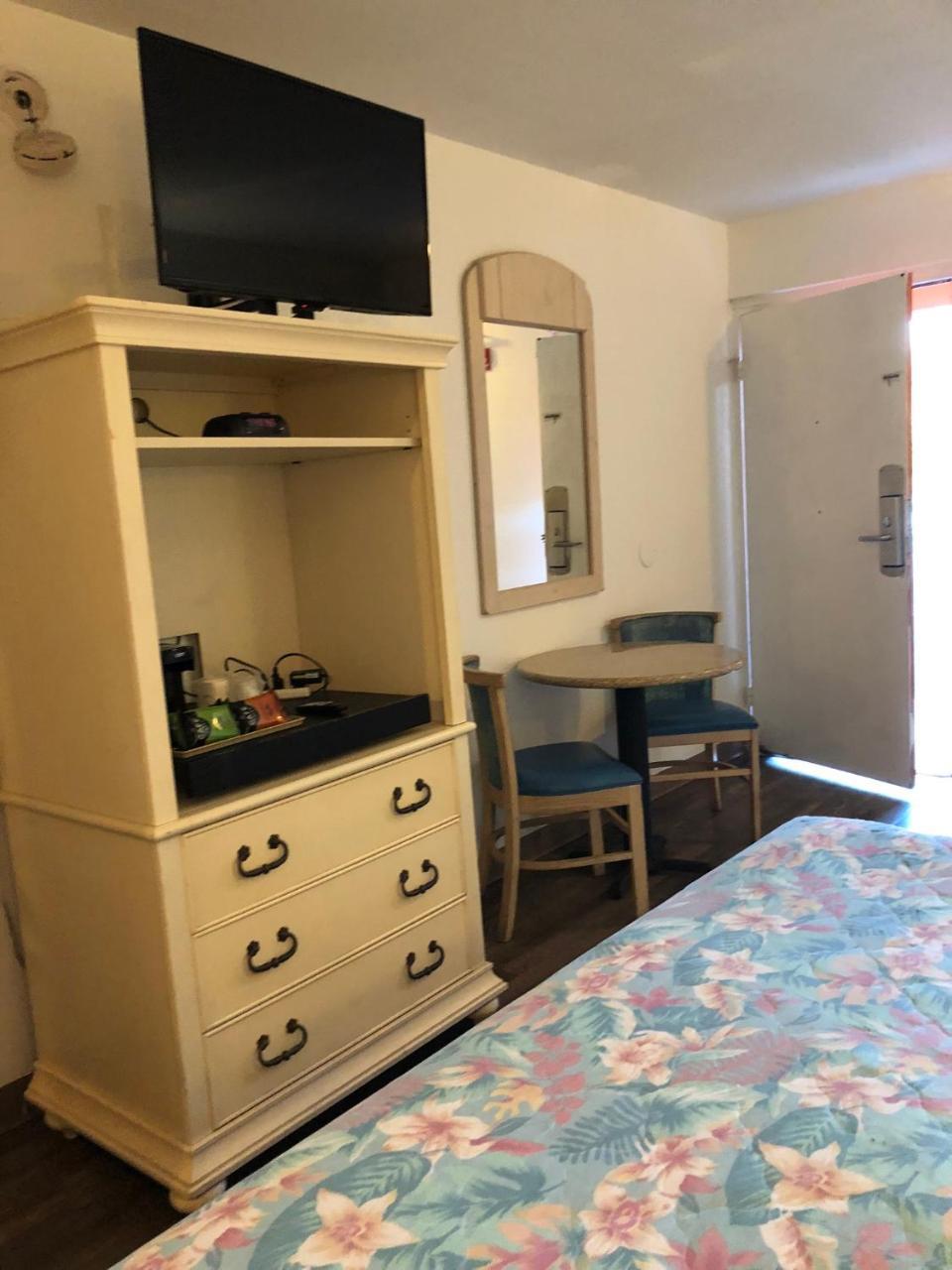 Executive Garden Titusville Hotel Εξωτερικό φωτογραφία